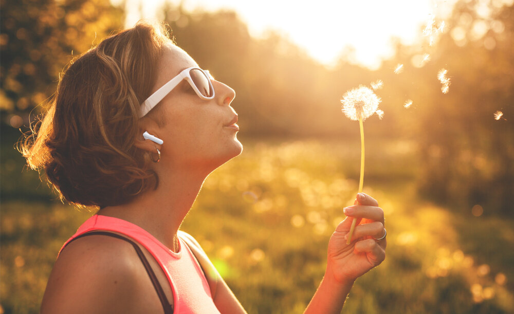 SŁUCHAWKI BLUETOOTH TCL MOVEAUDIO S150 TWS DOUSZNE BIAŁE sterowanie dotykowe