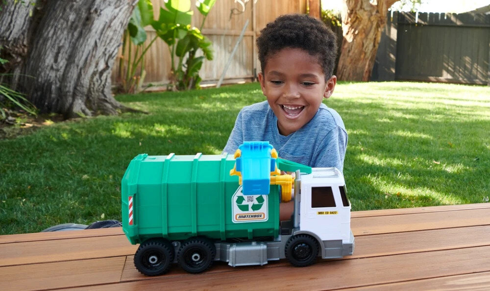 Samochód Matchbox Śmieciarka HHR64 przycisk dzwieki prezent