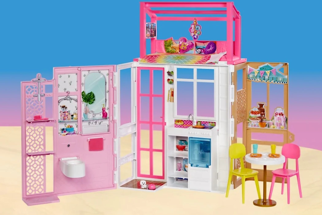 Domek Barbie HCD47 umeblowany historie design