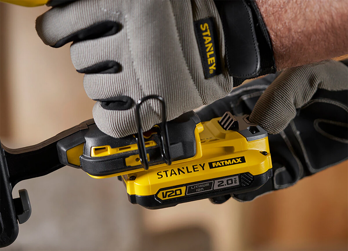 Młotowiertarka BOSCH GBH 180-LI 0615990M33 akumulator