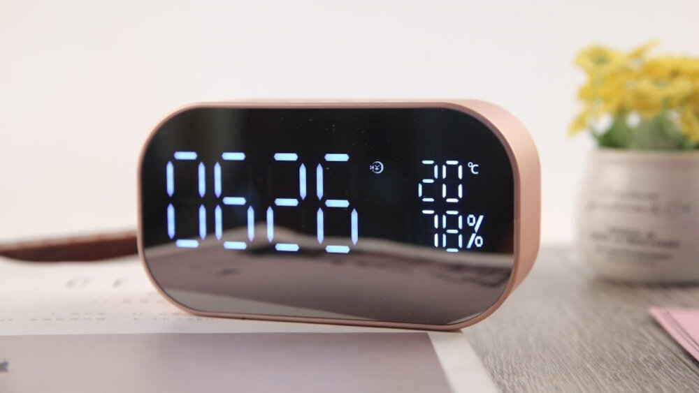 Radiobudzik AKAI ABTS-S2  - wyświetlacz