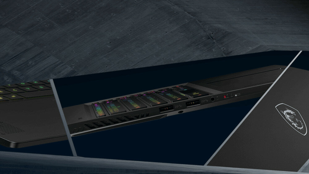 Laptop MSI Stealth GS77 12U  - złącza