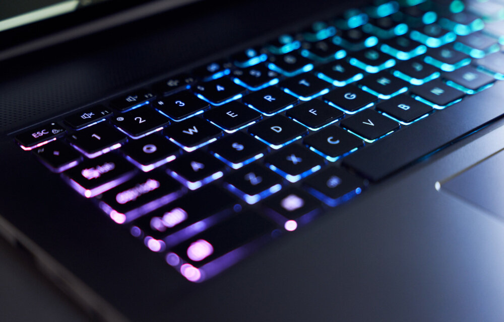 Laptop MSI Creator Z16 - Podświetlana klawiatura design