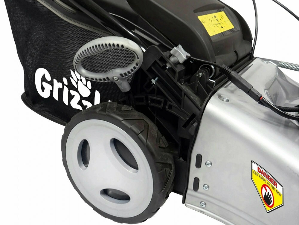 Kosiarka spalinowa GRIZZLY BRM46-144 A Rato RV145-S z napędem - mycie obudowy