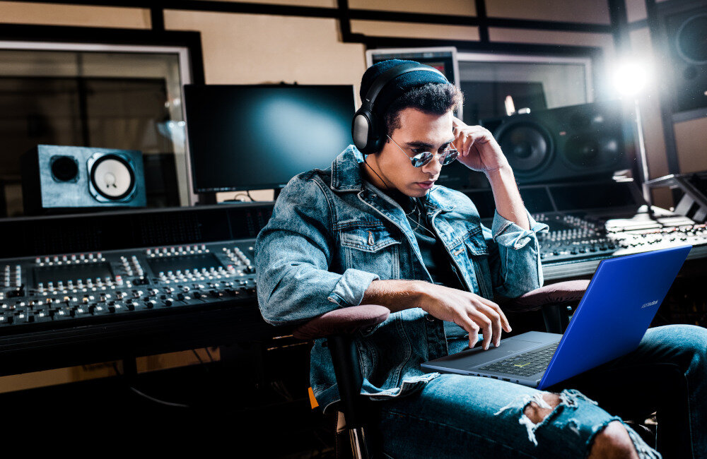 Laptop ASUS Vivobook X413EA 14 i3-1115G4 8GB SSD 512GB ekran wyświetlacz