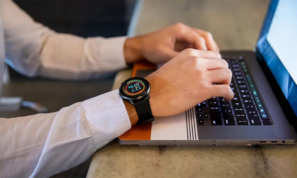 Smartwatch IMILAB KW66 ekran bateria czujniki zdrowie sport pasek ładowanie pojemność rozdzielczość łączność sterowanie krew puls rozmowy smartfon aplikacja