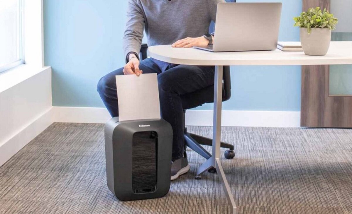 Niszczarka FELLOWES LX25 Elegancki design