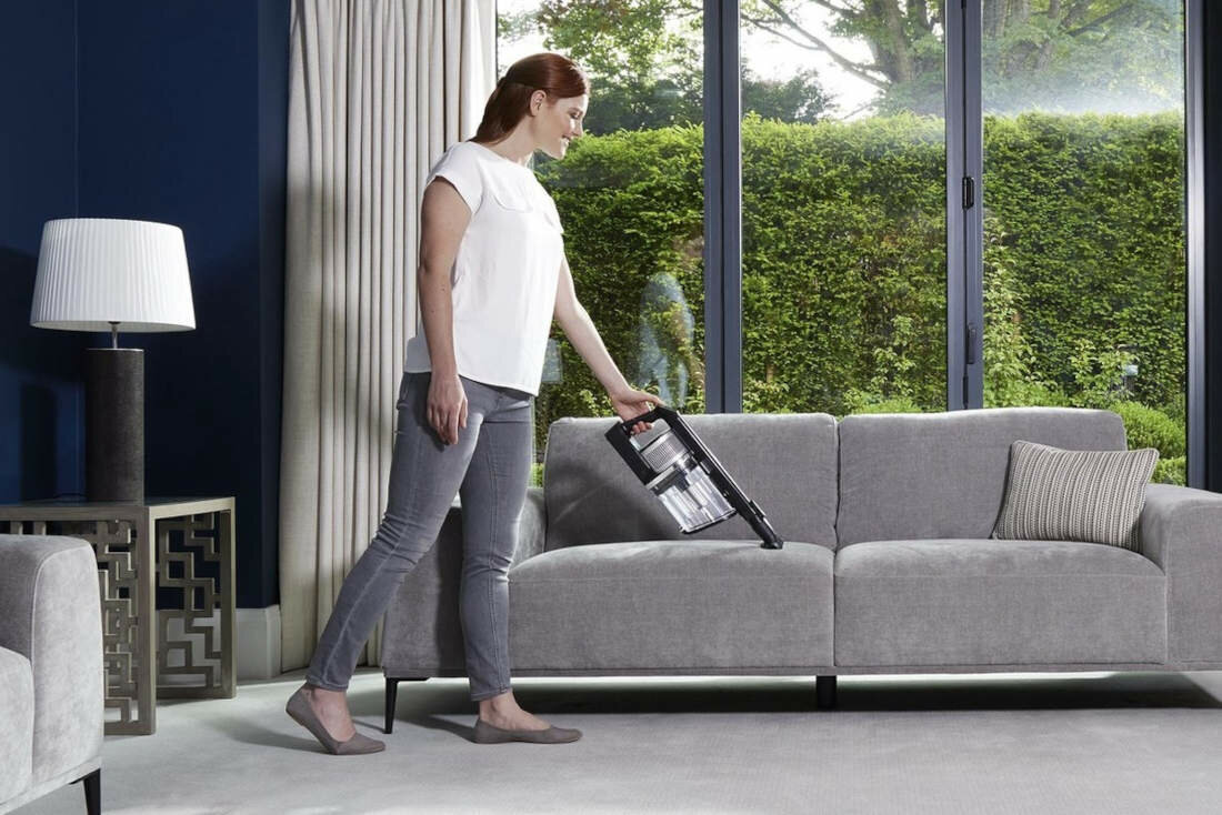 Odkurzacz SHARK IZ320EU latwe przechowywanie konstrukcja sklada sie na pol