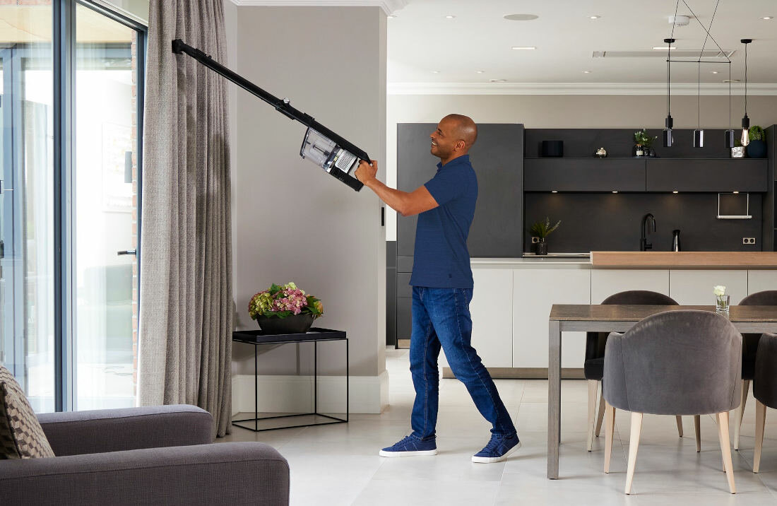 Odkurzacz SHARK IZ320EU dzialanie bezprzewodowe model akumlatorowy