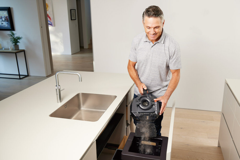 Odkurzacz SHARK CZ500EUT latwe oproznianie uzytkowanie