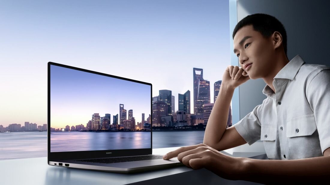 Laptop HUAWEI MateBook D15 - Laptop uniwersalny