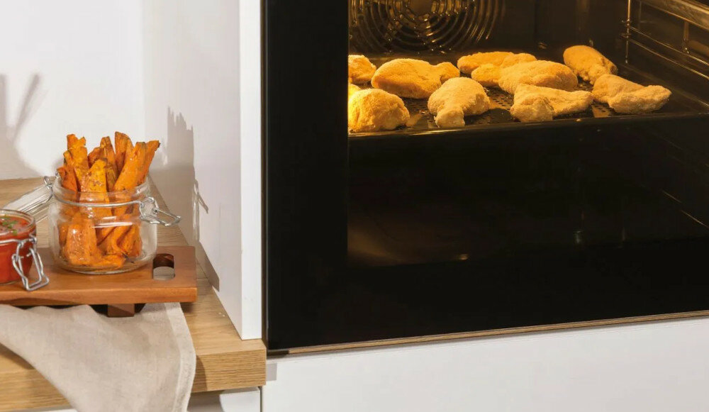 PIEKARNIK GORENJE BOS6737E06WG gorące powietrze bez tłuszczu pieczenie zdrowo