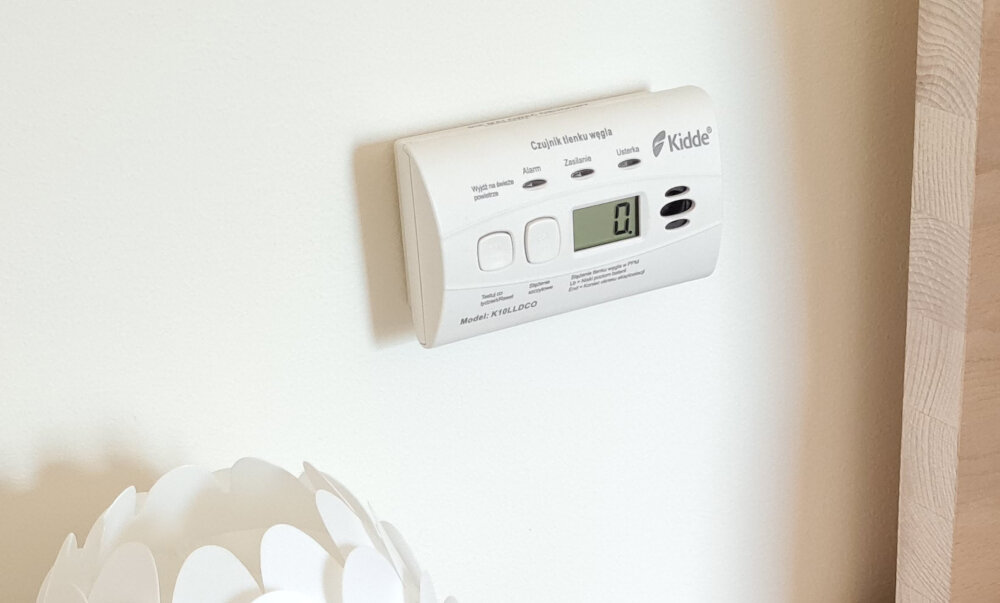 Czujnik tlenku węgla czadu KIDDE K10LLDCO precyzyjny sensor przechowanie w pamieci informacji o wykryciu stezenia CO przekraczającego 100 PPM