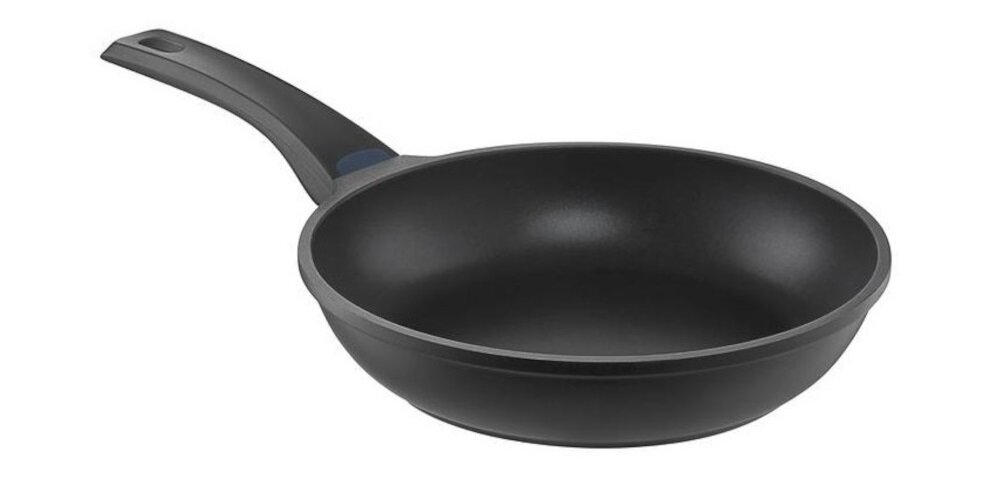 Patelnia AMBITION Ultimo 24 cm mozliwosc mycia w zmywarce uzywanie w piekarniku temperatura