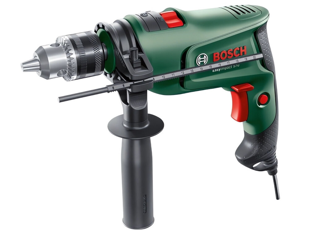 Wiertarka udarowa BOSCH EasyImpact 570 silnnik szczotkowy moc 570 W maksymalna prędkość obrotowa do 3000 obr/min moment obrotowy do 15 Nm długi przewód zasilający