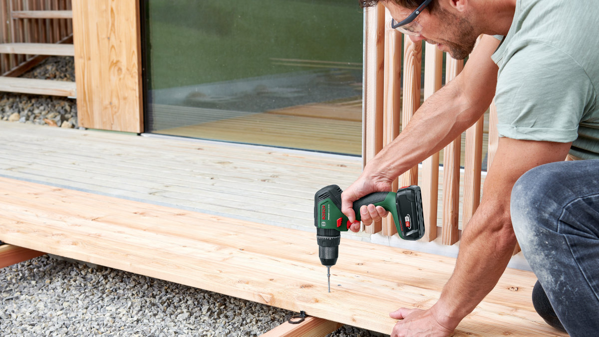 Wiertarko-wkrętarka BOSCH UniversalImpact 18V-60 życie praca ułatwienie