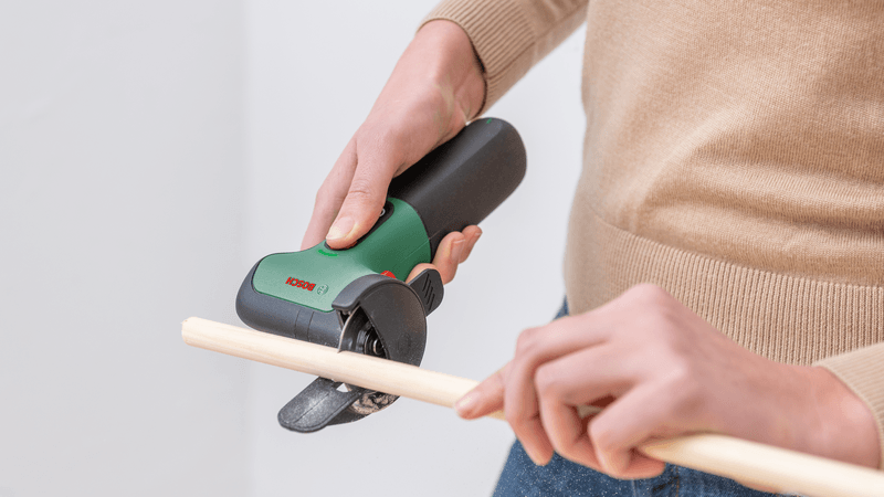 SZLIFIERKA AKUMULATOROWA BOSCH EASYCUT&GRIND szlifowanie ciecie i obrobka