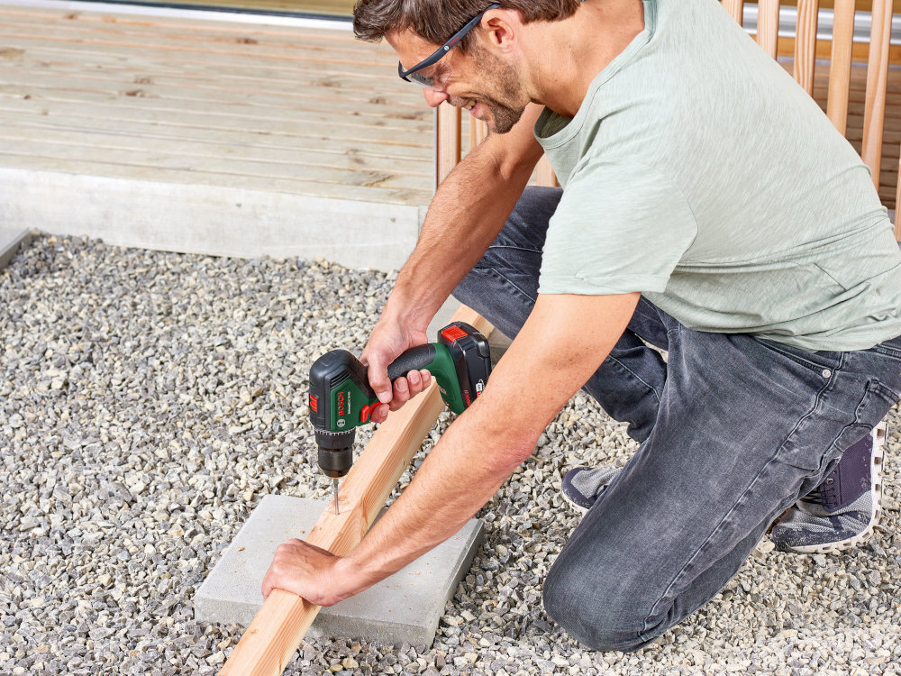 Wiertarko-wkrętarka BOSCH UniversalDrill 18V-60 uchwyt wygoda