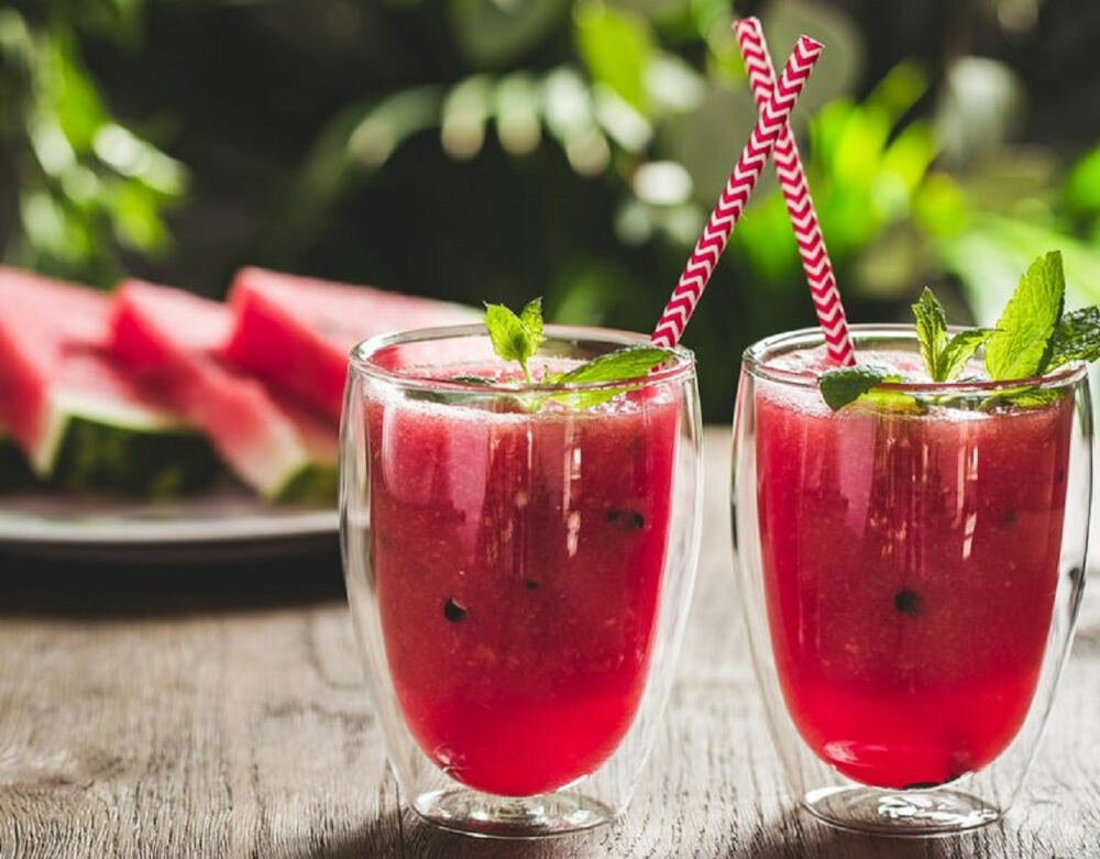 Zestaw szklanek termicznych AMBITION Mia 96853 350 ml (2 sztuki) latwe czyszczenie do goracych i zimnych napojow 