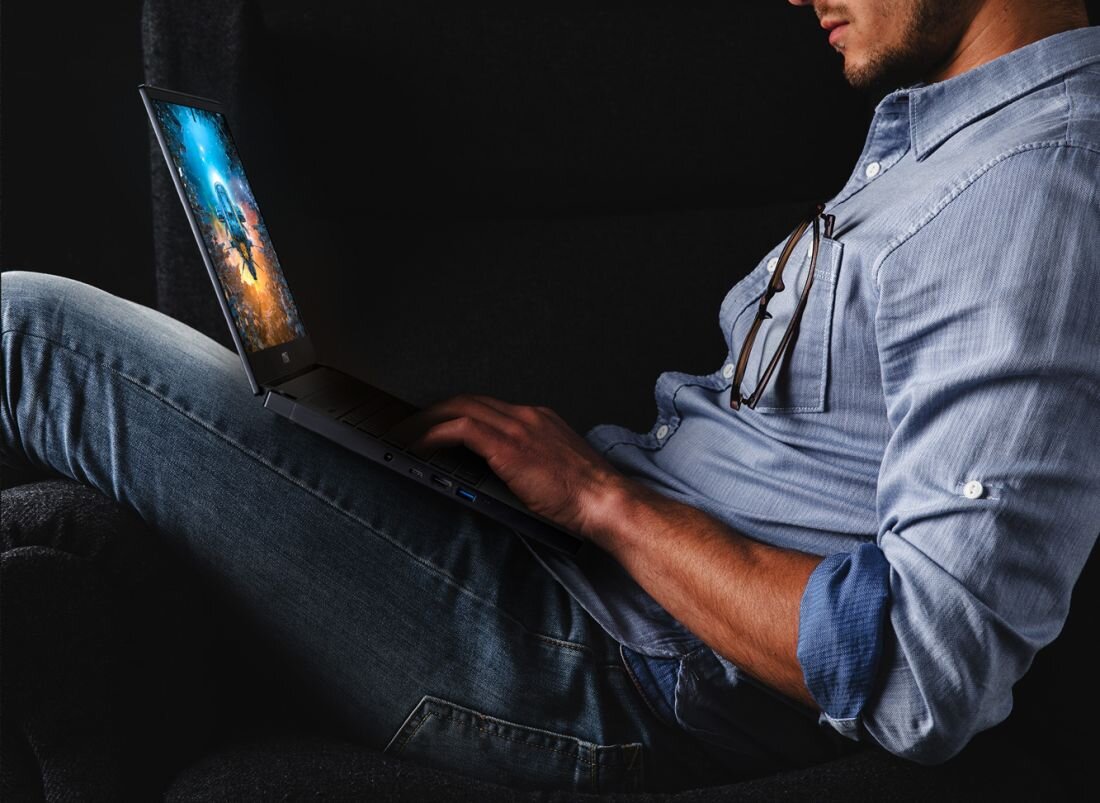  Laptop MSI Thin GF63 - pracy na baterii 