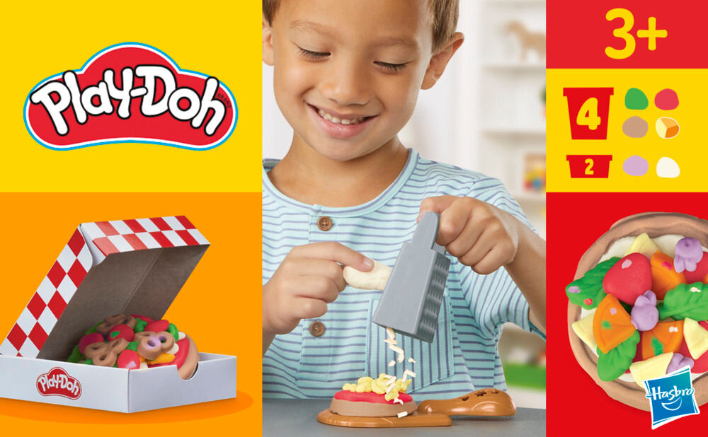 Obraz przedstawia dziecko bawiące się zestawem Play-Doh do robienia pizzy, z widocznym logo Play-Doh i Hasbro. Po lewej stronie znajduje się pudełko z ciastoliną w kształcie pizzy, a po prawej informacje o zestawie: \'3+\', \'4\', \'2\'.