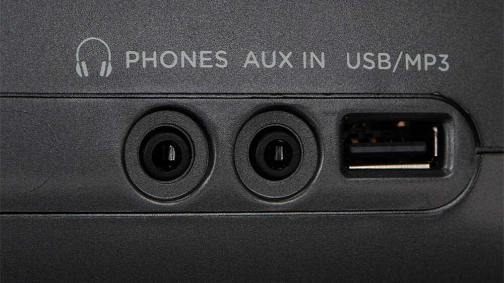 Radioodtwarzacz AIWA BBTC-660DAB - wejście słuchawkowe