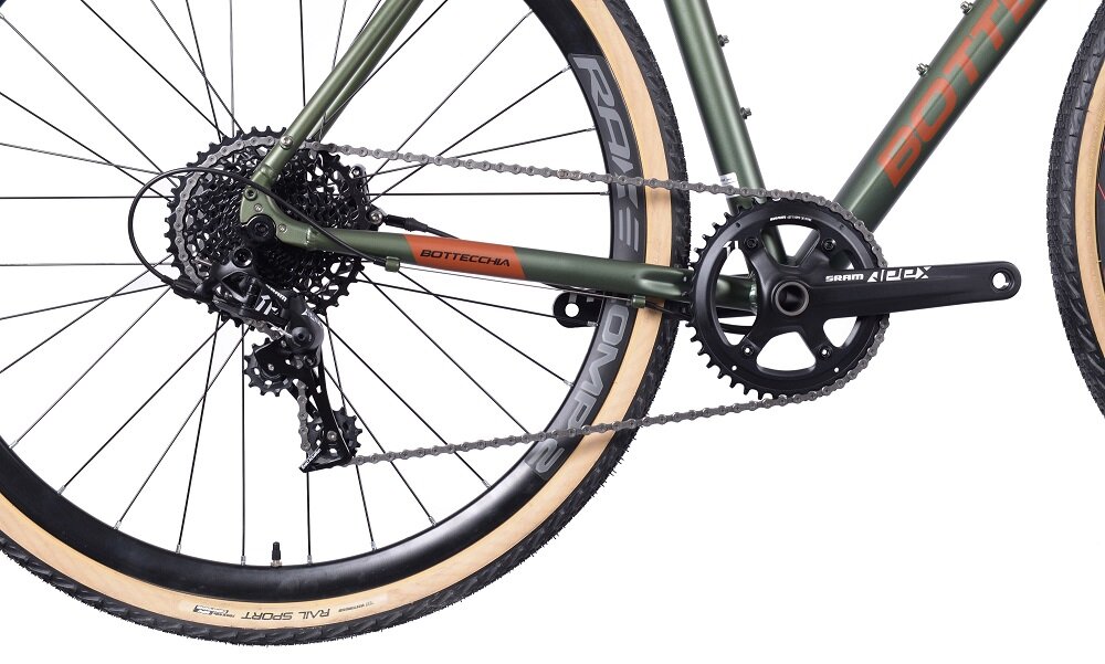 Rower gravel BOTTECCHIA Gravel Monster M17 28 cali męski Zielony mat - wyposazenie