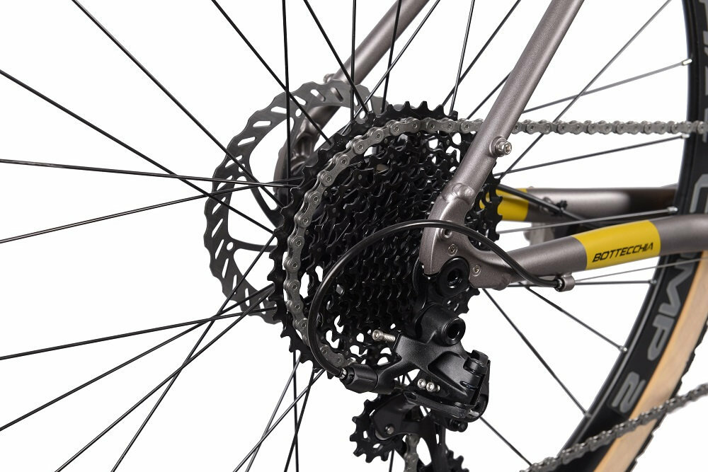 Rower-szosowy-BOTTECCHIA-Gravel-Monster - Przerzutki