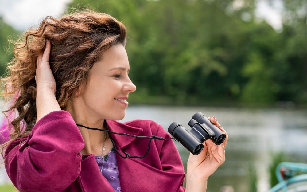 Lornetka NIKON Aculon T02 10x21 optyka waga konstrukcja ogniskowa zoom przybliżenie dioptria muszle oczne obiektywy soczewki pryzmat powłoka gwint okulary obserwacja przyroda sport powiększenie