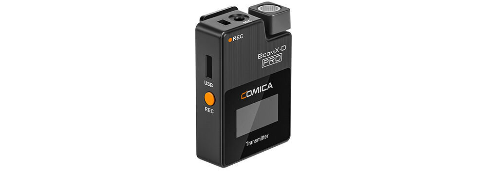 Zestaw bezprzewodowy COMICA BoomX-D Pro D2 Czarny prezentacja nadajnika na białym tle od przodu pod kątem
stabilny sygnał dzięki mocy 10 dBm i paśmie 2.4GHz