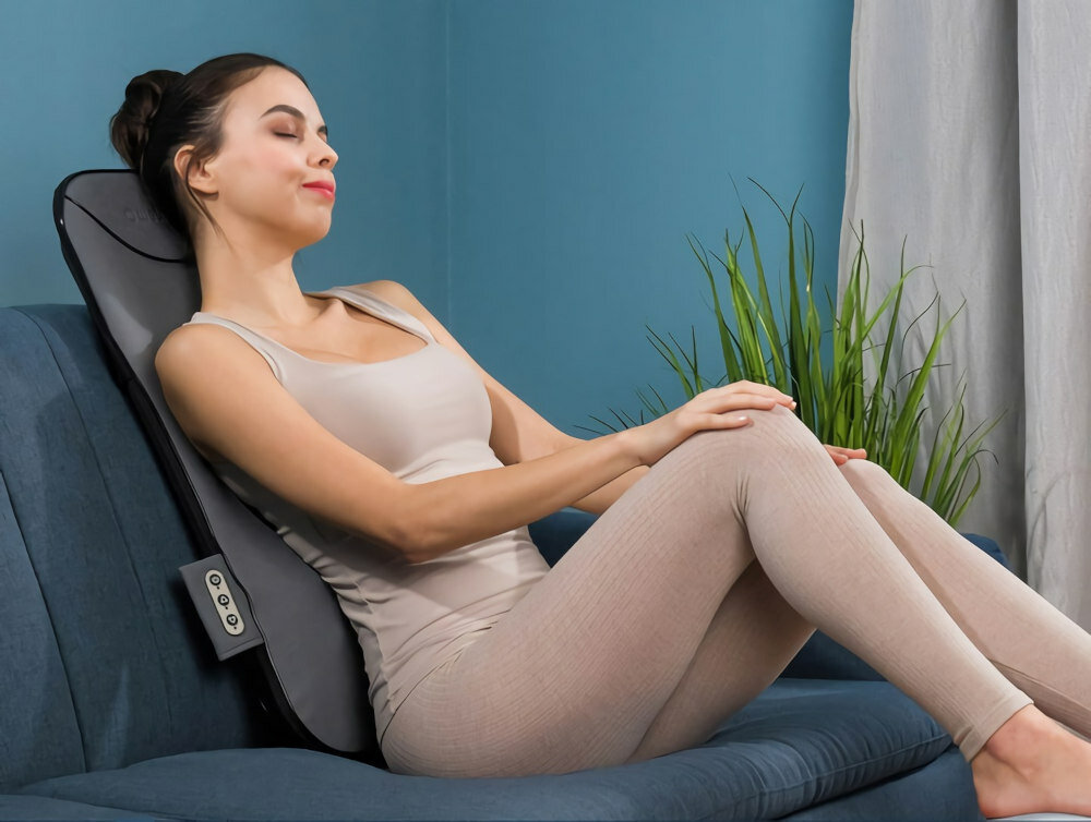 Masazer WELLNEO Shiatsu 110069384 smukla i przenosna konstrukcja