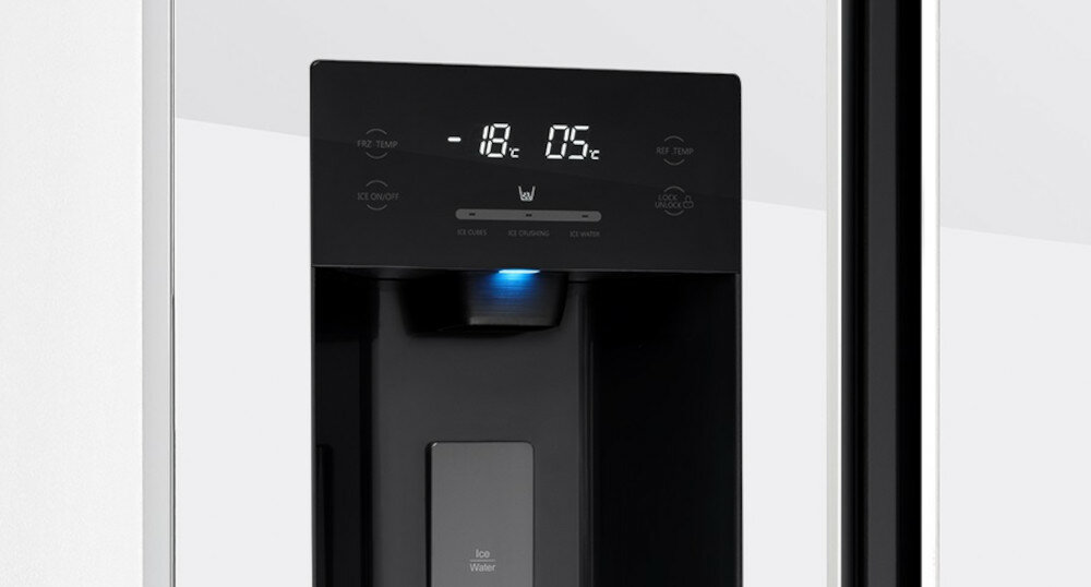 Lodówka CONCEPT LA7691wh Side by Side No frost 178cm Czarna sterowanie panel dotyk