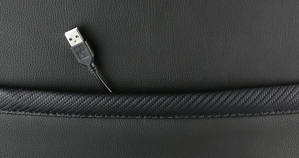 Fotel DELTACO DC410 RGB Czarny