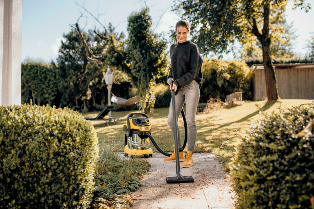 Odkurzacz KARCHER WD 5 P S V-25/5/22 1.628-357.0  Wypinane kolanko latwa wymiana filtra