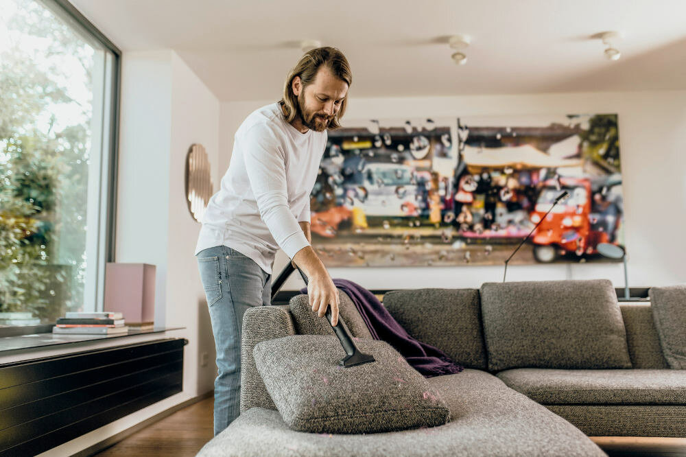 Odkurzacz KARCHER WD 3 S V-15/6/20 Home 1.628-150.0 funkcja wydmuchu komfort wygoda uzytkowanie Gniazdo do elektronarzedzi z automatycznym wlacznikiem