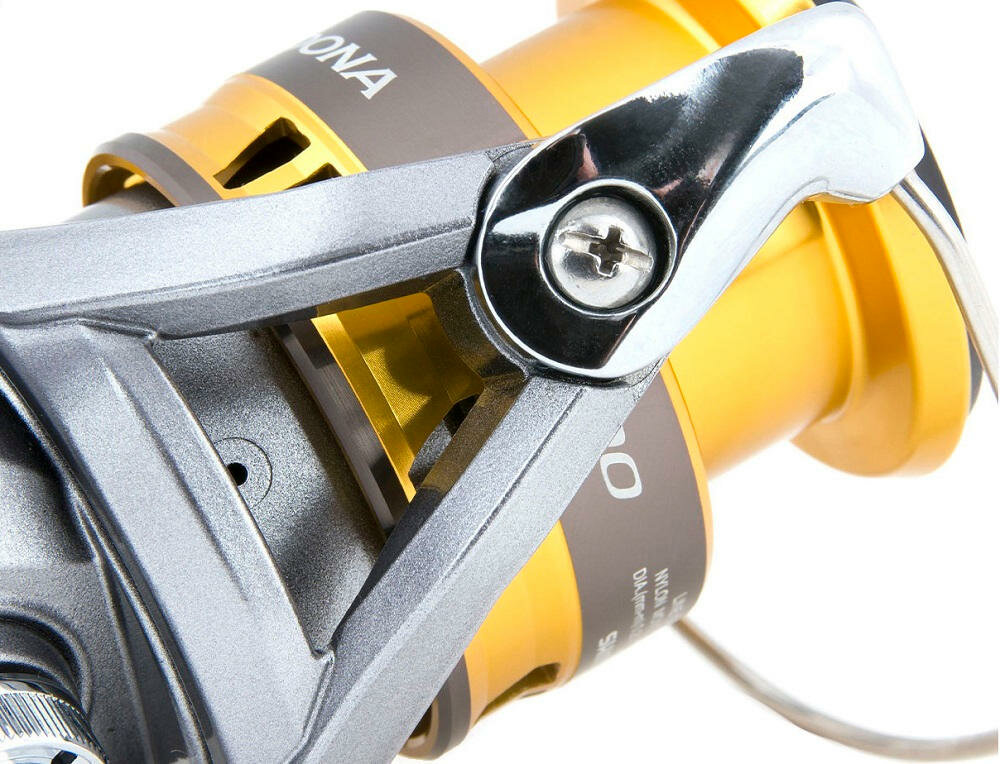 Kołowrotek wędkarski SHIMANO Sedona FI 4000 - Solidny korpus 