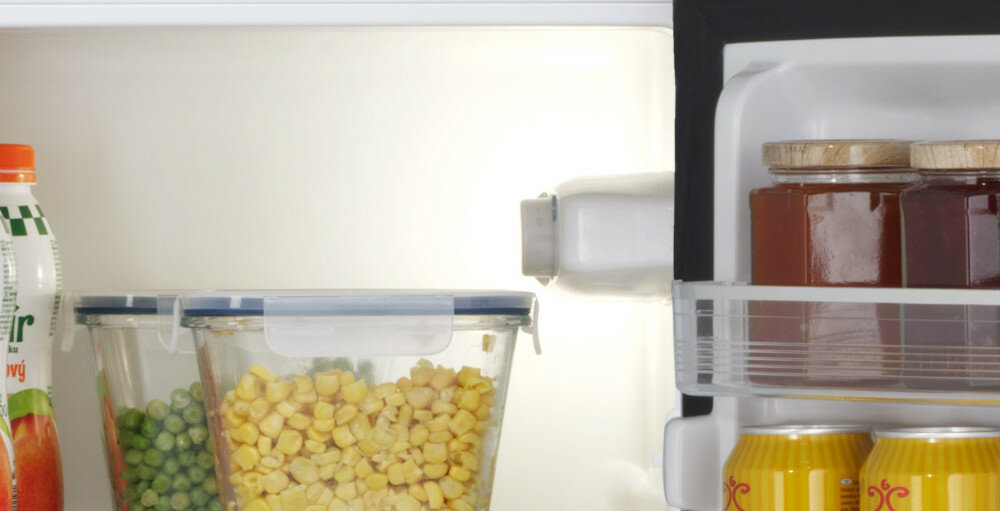 Lodówka CONCEPT LFTR4555bcr oświetlenie LED