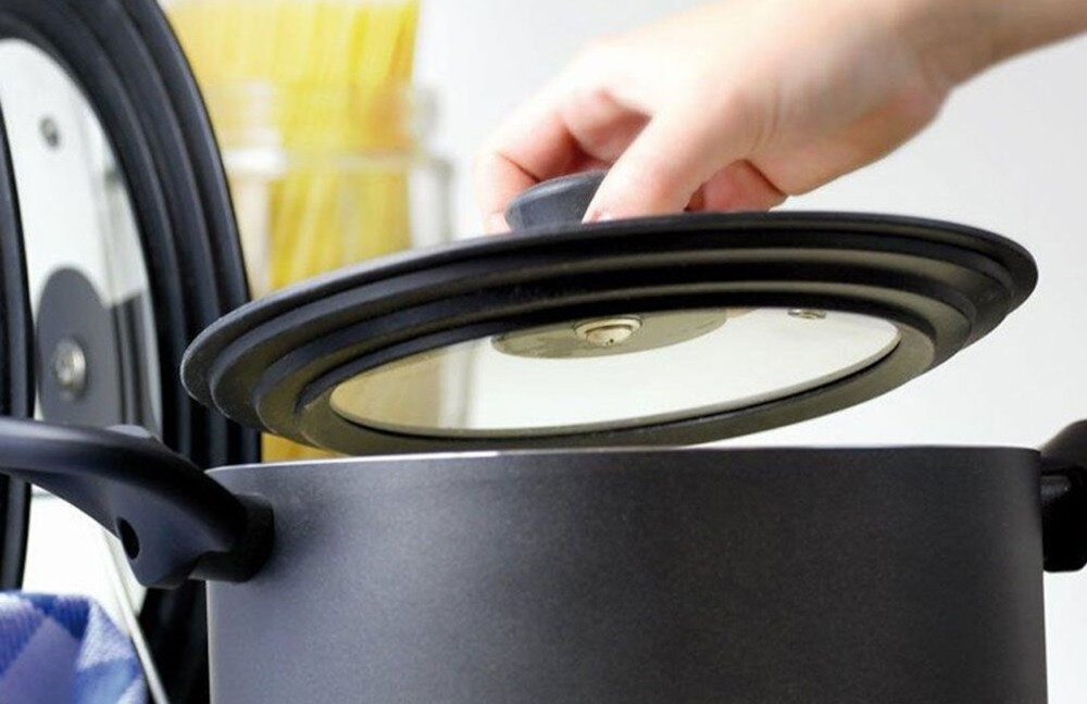 Pokrywa AMBITION Misty 20/22/24 cm latwe czyszczenie srednice 