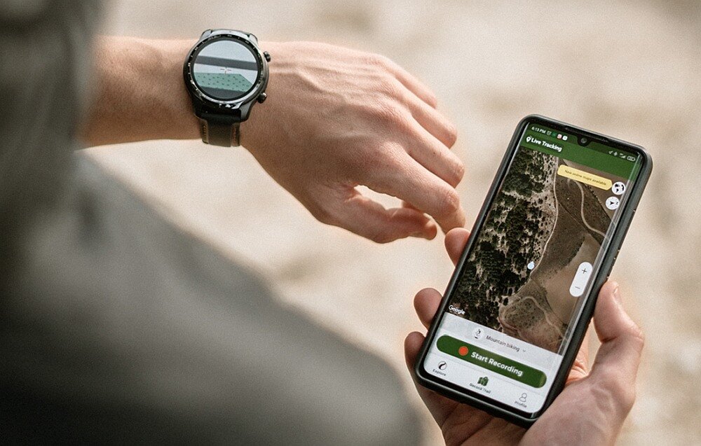 Smartwatch TICWATCH Pro 3 LTE ekran bateria czujniki zdrowie sport pasek ładowanie pojemność rozdzielczość łączność sterowanie krew puls rozmowy smartfon aplikacja