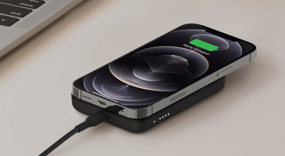 Powerbank BELKIN Boost Charge Magnetic 2500 mAh magnetyczne wygodne