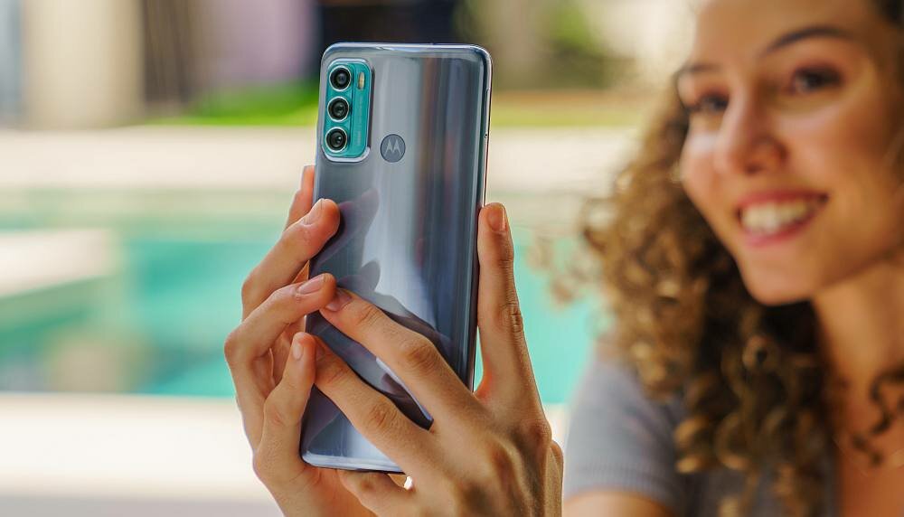 Smartfon MOTOROLA Moto G60 ekran wydajność rozdzielczość pojemność bateria procesor ram aparat blokady