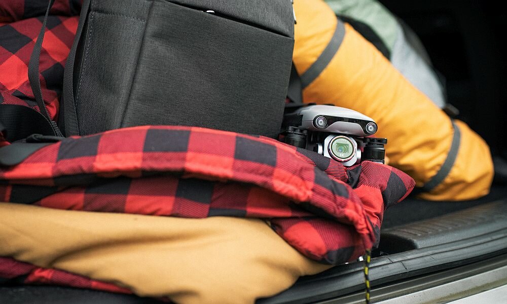 Dron AUTEL ROBOTICS Evo Lite+ bateria lot sterowanie akrobacje czas lotu zasięg funkcje lądowanie kamera rozdzielczość filmy zdjęcia nagrywanie jakość ładowanie aplikacja przesył pilot śmigła stabilizacja fotografia waga wymiary konstrukcja obudowa korpus ramiona silnik