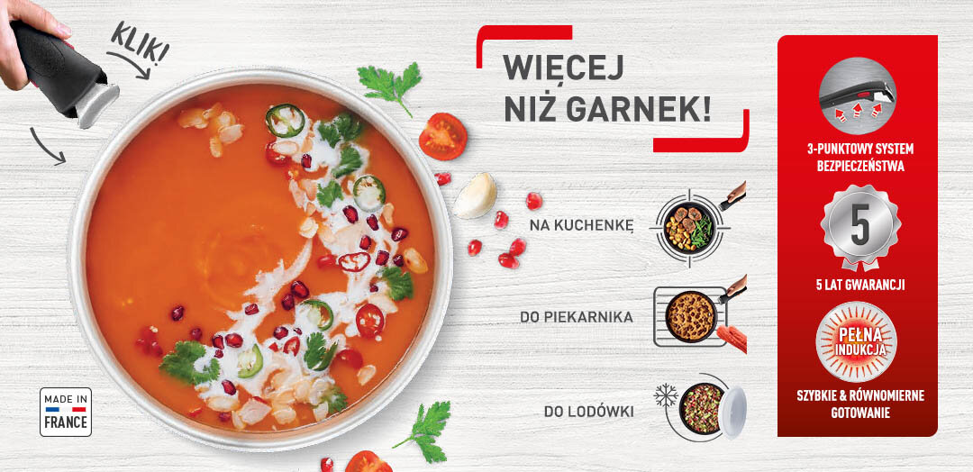 Dłoń trzyma odpinany uchwyt patelni TEFAL Ingenio Emotion L897AS74 z gotowym daniem. Obok różne składniki i funkcje patelni.