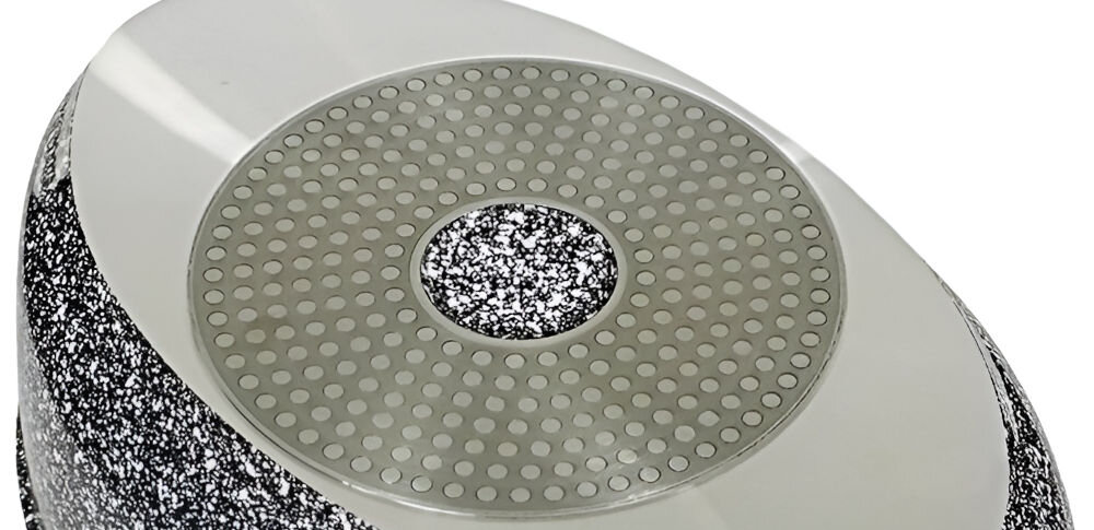 Brytfanna KLAUSBERG KB-7367 38 cm  wszechstronna do pieczenia duszenia zapiekania odporność na wysokie temperatury używanie rozne rodzaje kuchenek gazowe indukcyjne elektryczne ceramiczne przestronna konstrukcja wymiary 38 x 25 x 12,8 cm większe porcje rodzinne obiady spotkania ze znajomymi stalowy uchwyt pokrywki dozownik na przyprawy płynne olej łatwe dozowanie  