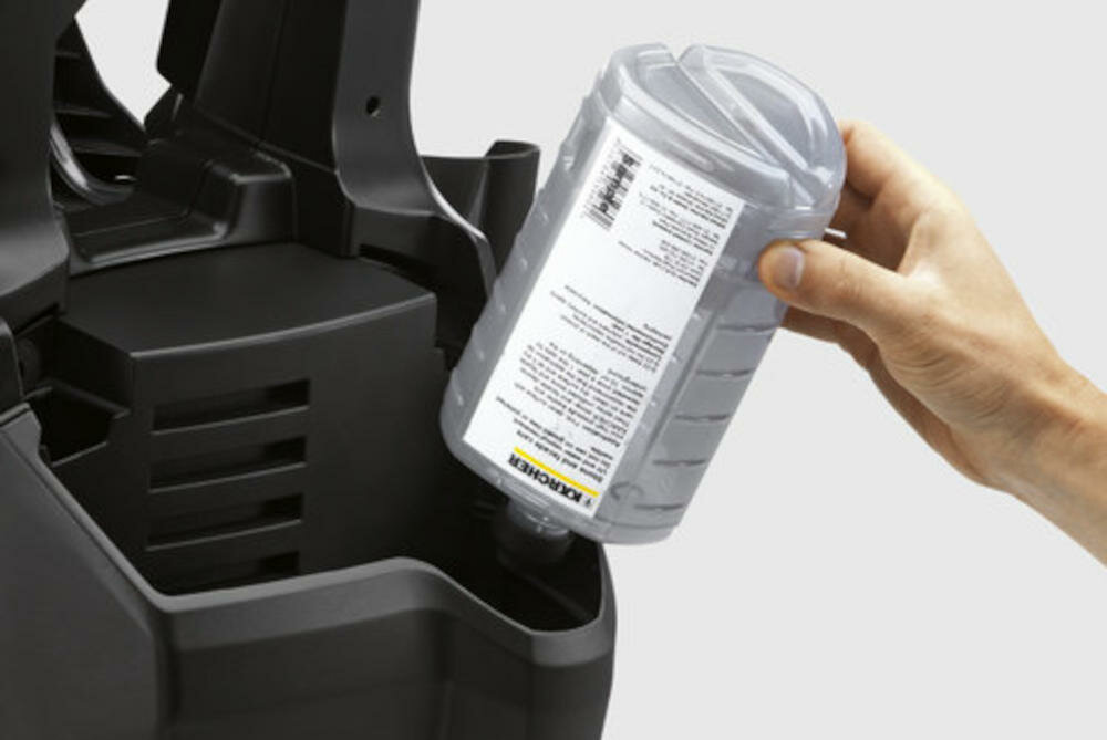KARCHER plug clean function подача моющего средства легко заменяемая упаковка