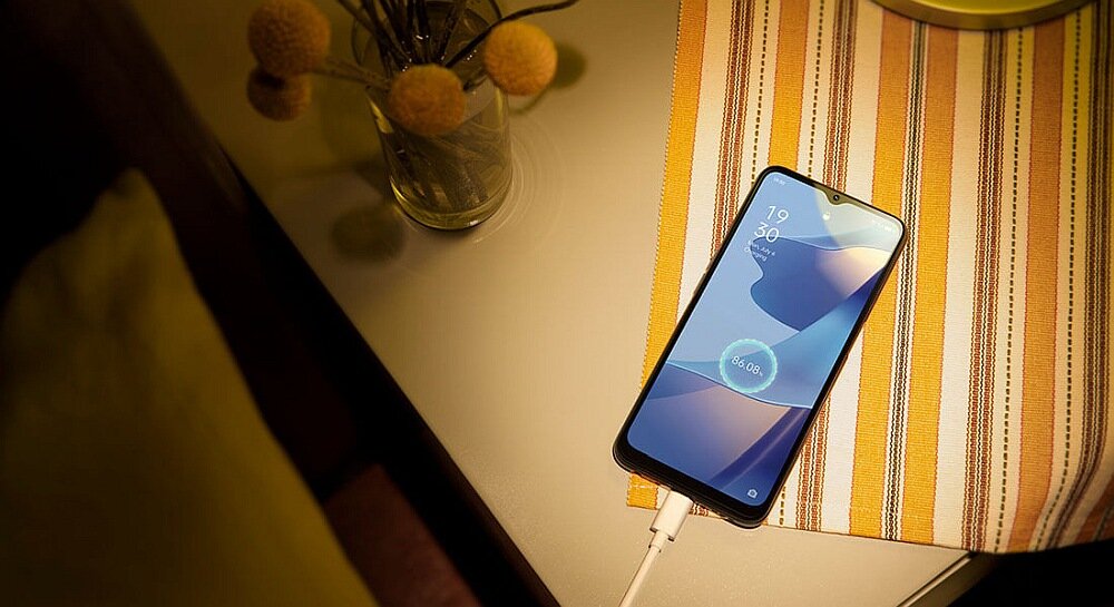 Smartfon OPPO A16s  ekran bateria aparat procesor ram pamięć pojemność rozdzielczość zdjęcia filmy opis dane cechy blokady system łączność wifi bluetooth obudowa szkło odporność porty muzyka transfer sieć przekątna matryca waga czujniki