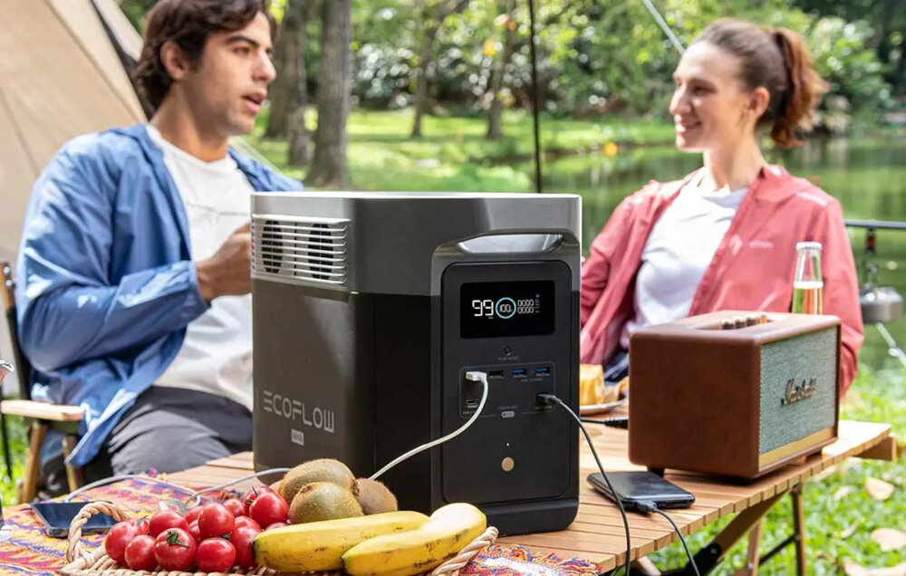 Stacja zasilania ECOFLOW DELTA Max 1600 roznorodne gniazda USB-A 2 gniazda moc 12 W kazde 2 gniazda z szybkim ladowaniem moc do 18 W USB-C 2 gniazda o mocy 100 W kazde DC5521 2 gniazda 12,6 V natezenie 3A gniazdo zapalniczki samochodowej moc 126 W