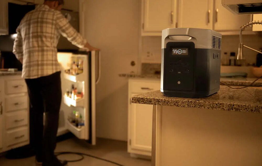 Stacja zasilania ECOFLOW DELTA Max 1600 akumulator NCM lit nikiel kobalt mangan dluga zywotnosc do 500 cykli ladowania przy 80% pojemnosc zintegrowane zabezpieczenia przeciwprzeciazeniowe i przeciwprzepieciowe