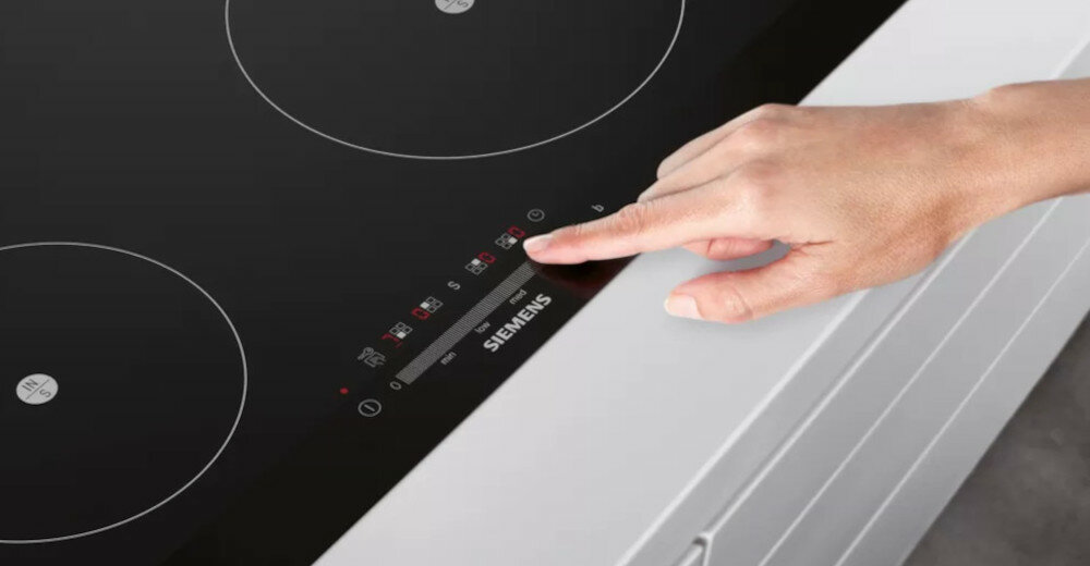 Płyta ceramiczna SIEMENS ET61RBEA1E panel sterowanie dotyk strefy gotowania