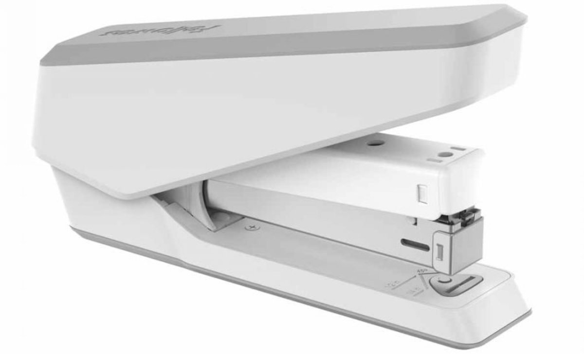 Niszczarka FELLOWES LX50 + Zszywacz LX850 trwale spiecie z roznymi zszywami